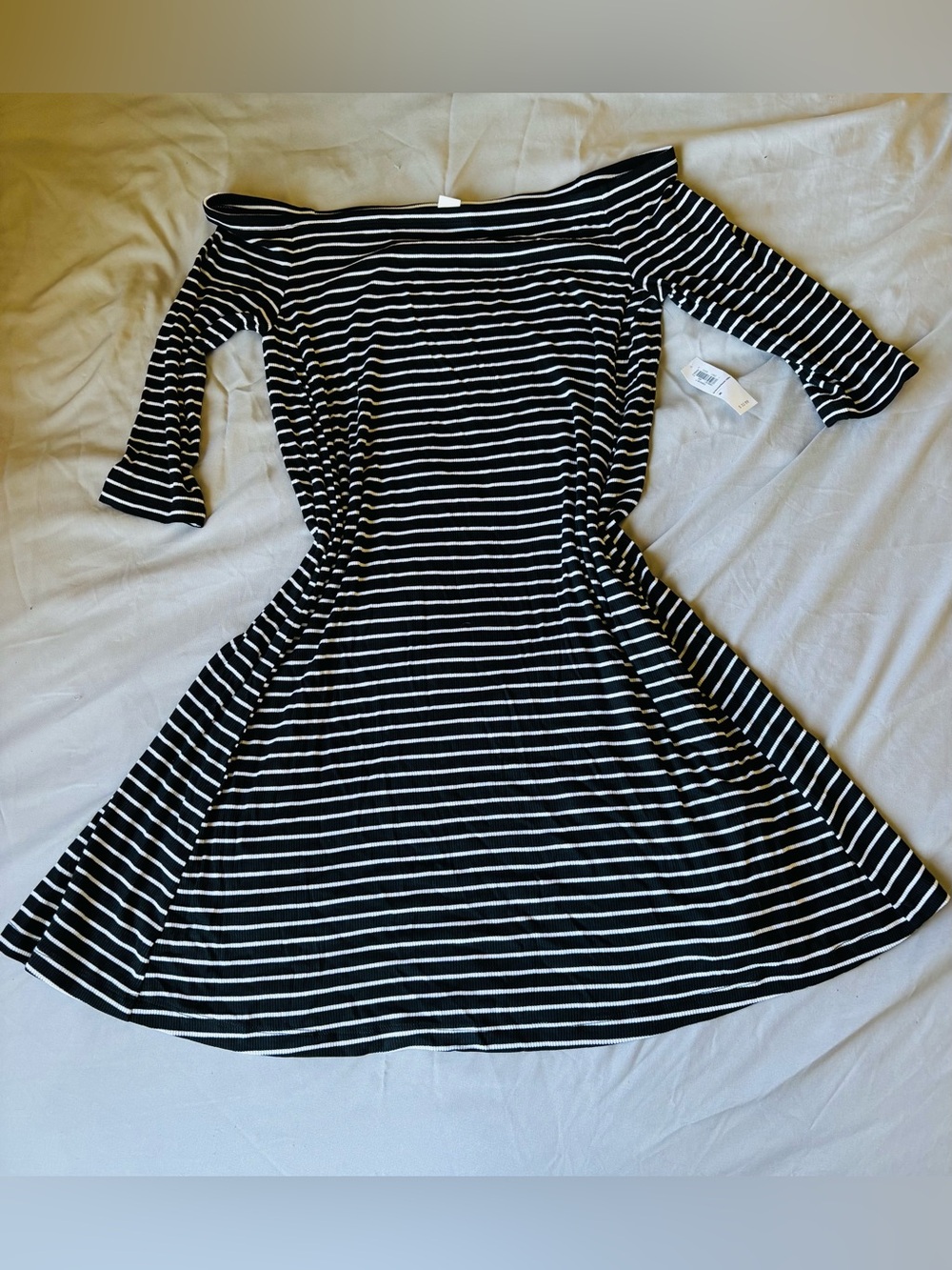 Old Navy Striped Off-the-Shoulder Rib-Knit Dress Size M